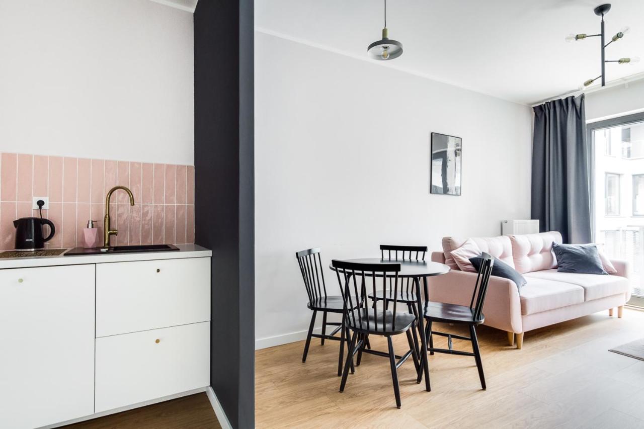 Apartament Male Garbary Poznań Eksteriør billede